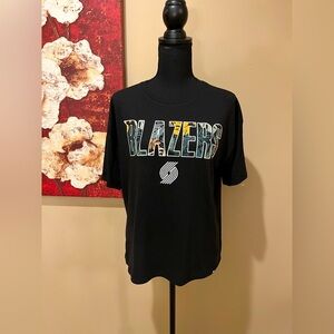 Fanatics  Tropical Takeover - Oregon Blazers Women's Shot Clock Tee, size M